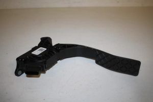 17817670 – 8W1723523A – Gaspedaal
