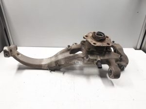 22579404 – 4M0407253K, 4M0407559, 4M0407241K – Fusee links-voor