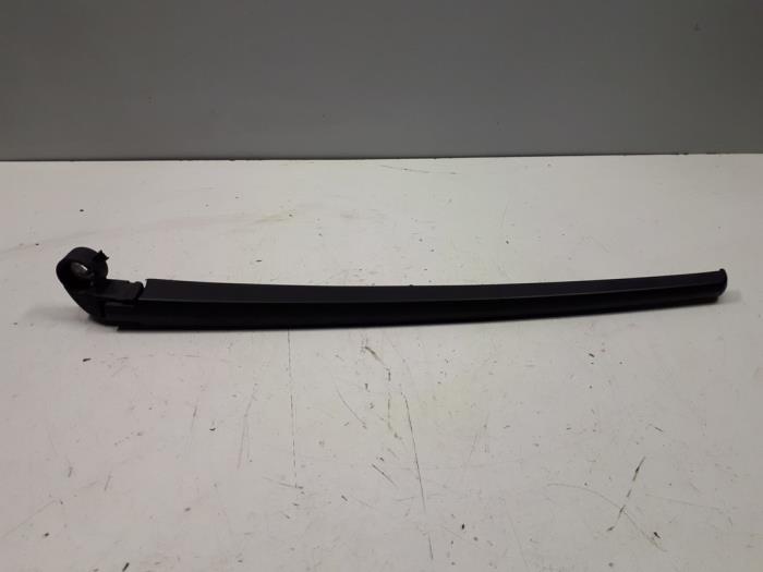 22535362 – 8E9955407C – Ruitenwisserarm achter