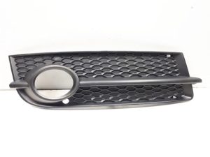 22555335 – 8J080768201C – Stoßstangenrost