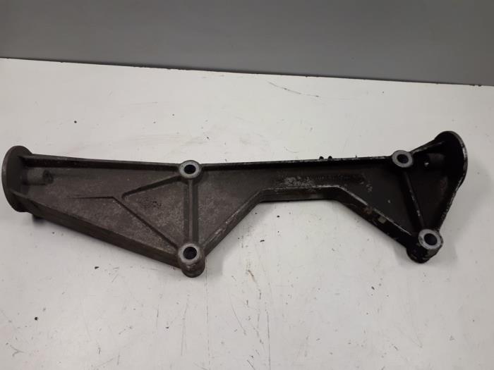 22538683 – 1J0599287C – Stütze (sonstige)