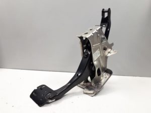 22476692 – 1K1723057AD – Rempedaal