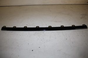 22779492 – 8W6807541T94 – Front bumper strip, central