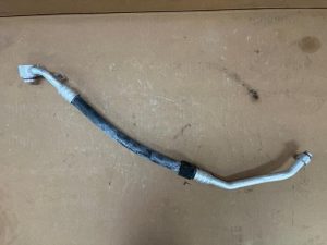 22669187 – 8W0816743AR – Airco Leiding