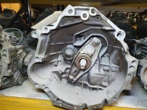 20761157 – 012300049E – Getriebe