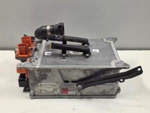 23198547 – 5QE915685C – Battery charger