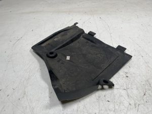 23230106 – 8W0825202 – Beschermplaat bodem