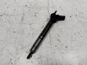 23402763 – 057130277BE, 057130277BJ – Verstuiver (diesel)