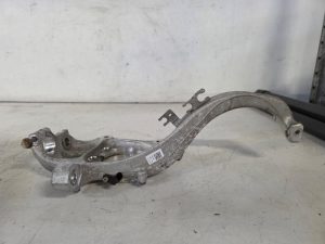 23382927 – 4G0407253A, 4G0407241D – Achsschenkel links vorne
