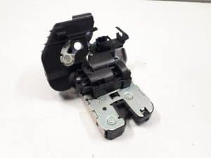 23457896 – 8R0827505A – Schließmechanik Heckklappe