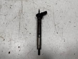 23402741 – 057130277BE, 057130277BJ – Verstuiver (diesel)