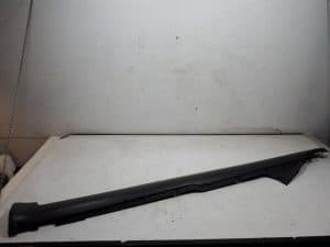 23380568 – 4B0853859 – Zijskirt links