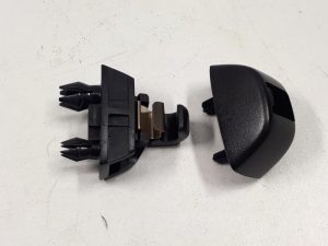 23389696 – 4G08575624PK – Zonneklep