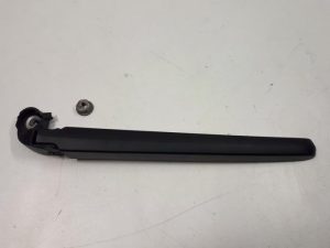 23458089 – 8R09554071P9 – Ruitenwisserarm achter