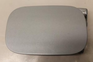 17795337 – 8E0809905B – Tankklappe