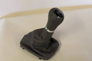 17789211 – 4B0863278AL39H – Gear stick cover