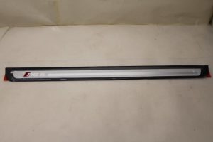 17795482 – 8T0853374F01C – Dorpel rechts