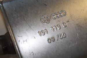 17787619 – 165253409A – Uitlaat Middendemper