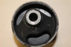 17787267 – 171199214H – Versnellingsbak Steun