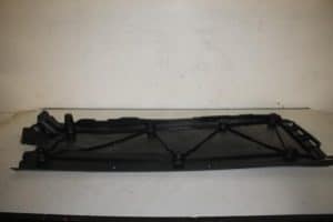 17832217 – 5QF825201H – Beschermplaat bodem