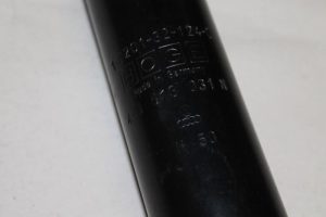 17787662 – 443513031N – Schokdemper links-achter