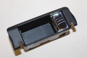 17789187 – 4B0857406A6PS – Aschenbecher hinten