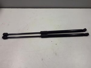 23661602 – 8P4827552B – Set Gasdämpfer Heckklappe