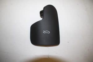 17829569 – 83B823533A4PK – Motorhaube Hebel