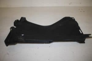 17804848 – 4G0825216A – Schutzblech Boden