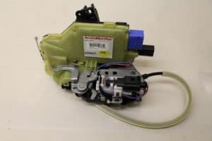 17795289 – 3D1837016AM – Türschlossmechanik 4-türig rechts vorne