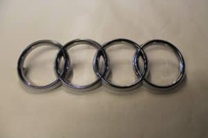 17786500 – Embleem