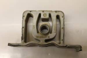 17795277 – 1J0253144F – Steun (diversen)