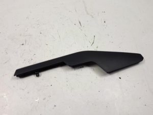 18678071 – 89A837095 – Portierbekleding 4Deurs links-voor