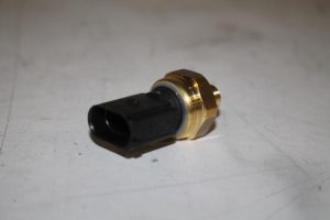 17827304 – 06E906051K – Sensor (overige)