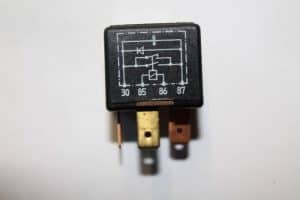 17786046 – 443919578C – Relais