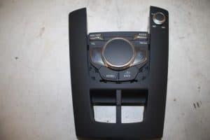 17822239 – 8V0919614BS – Regeleinheit Multi Media