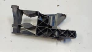 23687575 – 4G0805608 – Steun (diversen)