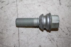 17812464 – WHT002529 – Radmutter