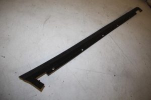 17821406 – 8D0837478 – Portierlijst