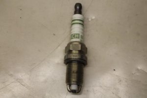 17798538 – F7LDCR – Bougie