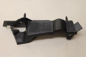 17795257 – 8K0807283 – Bumpersteun links-voor