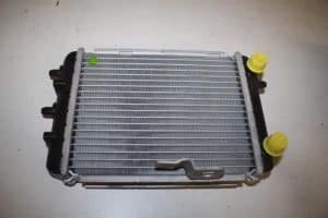 17828303 – 4E0121212 – Radiateur