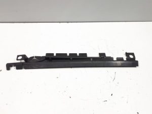 18673908 – 8W0121292C – Luchtgeleider