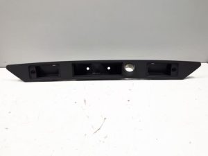 18651887 – 8E08275763FZ – Tailgate handle
