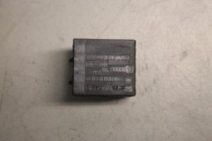 17810027 – 8R0973605 – Sonstige