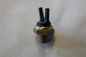 17786141 – 055131851C – Schakelaar