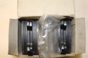 17787288 – 251698151A – Remblok voor