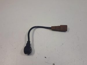 23544010 – 06A905377C – Klopfsensor