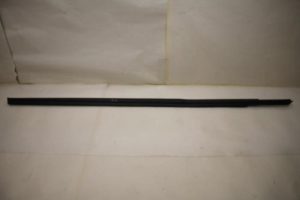 17795745 – 8H0837477B – Türleiste