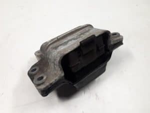 23658631 – 1K0199555M – Gearbox mount